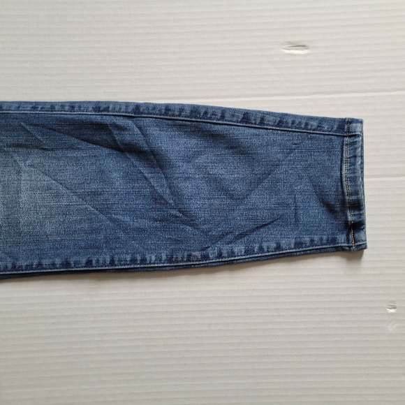 Torrid jeans Bombshell Skinny stretchy blue denim plus size 16 distressed pants - Picture 2 of 11